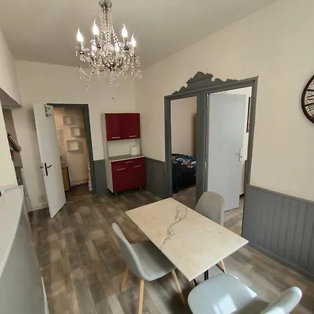 Appartement Chaleureux Dans Le Centre De Béziers Extérieur photo